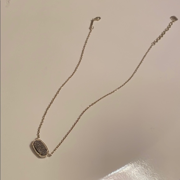 Kendra Scott Necklace - Picture 1 of 2